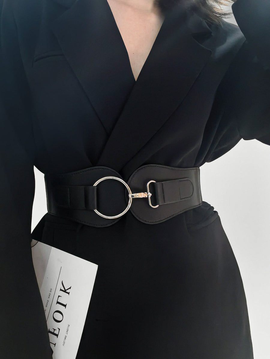Black elastic cincher belt with silver ring buckle detail