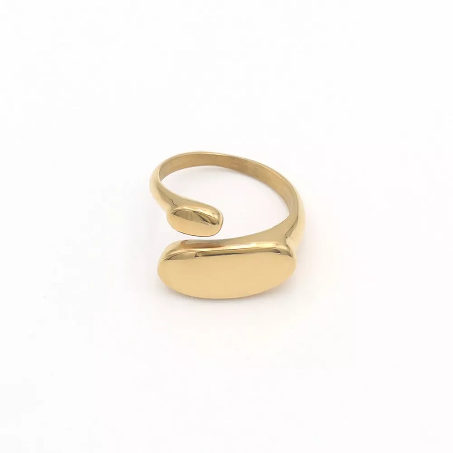 Gold with ring with adjustable 8