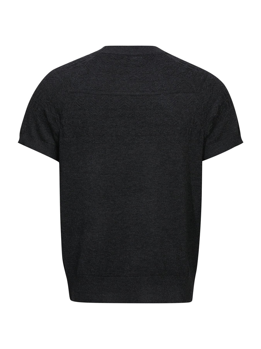 pullover sweater in White with crew neck and short sleeve