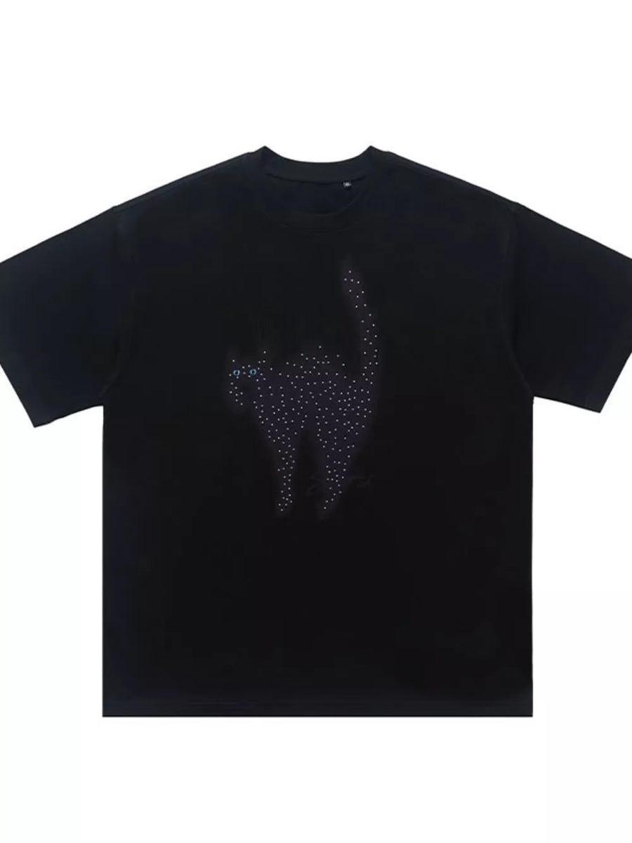 Black cotton t-shirt with a rhinestone cat graphic and crew neck.