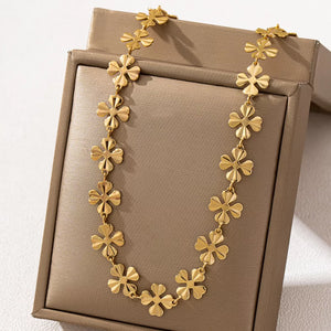 18K Gold-Plated,Alloy Care instructions: Avoid wearing during exercise, as sweat necklace in gold with chain silhouette