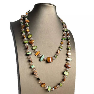 Camel necklace with long and pullover