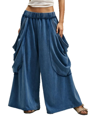 cargo pants in Khaki Color with pocketed and full-length