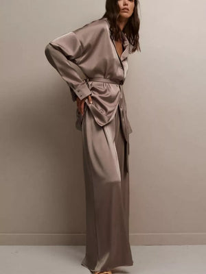 pajama set in Brown