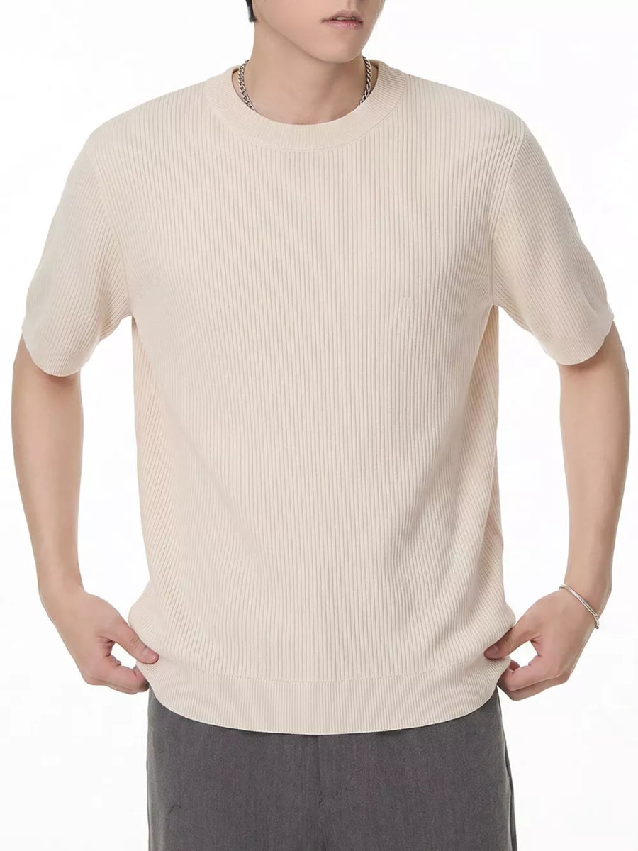White t-shirt featuring ribbed and striped