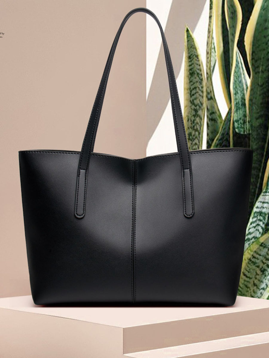tote in black