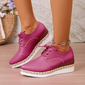 sneakers in ivory with point toe and not applicable