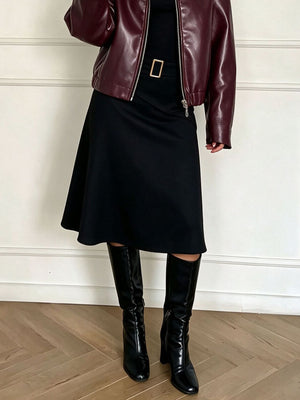 High-Waisted A-Line Midi Skirt With Belt in Black with belted
