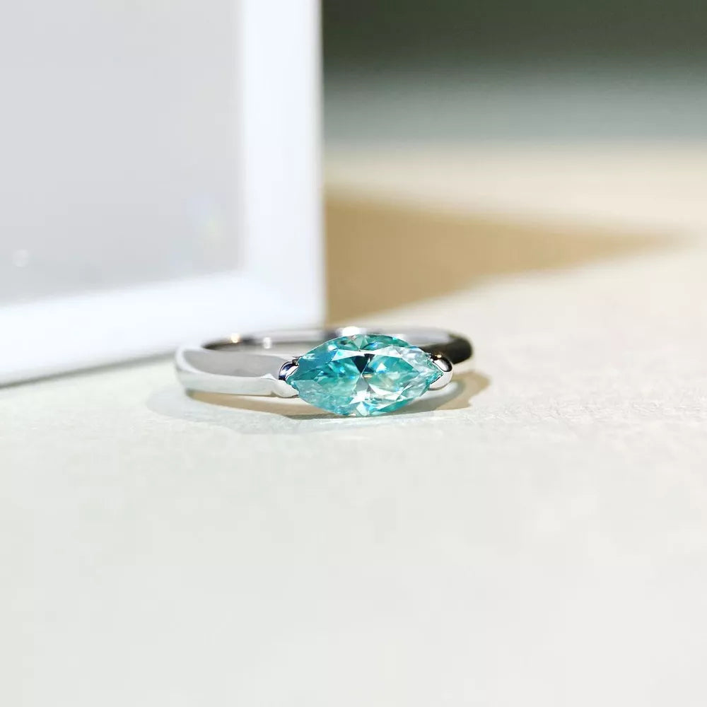 1 Carat Moissanite 925 Sterling Silver Ring in light blue with 1 carat