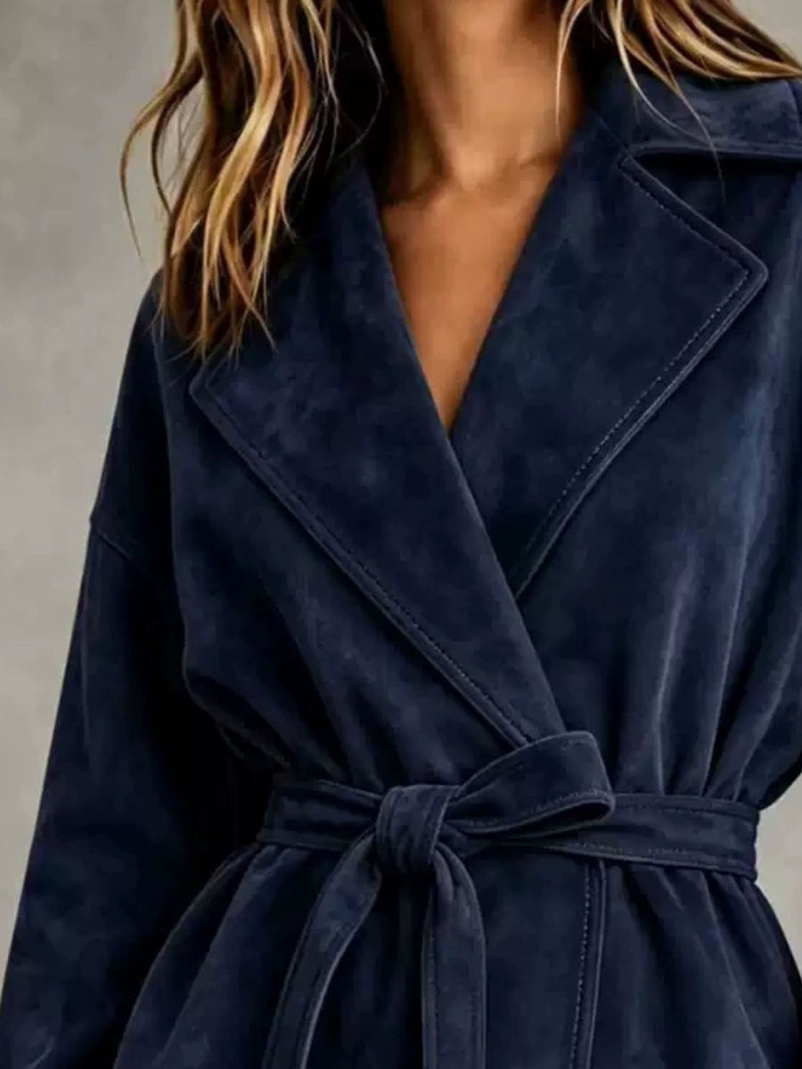 jacket in camel with lapel collar and hip-length