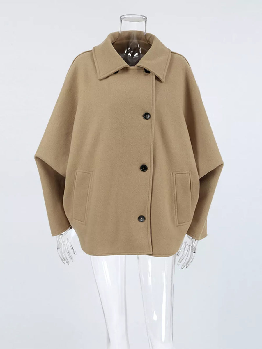 overcoat in Khaki with buttoned and hip-length