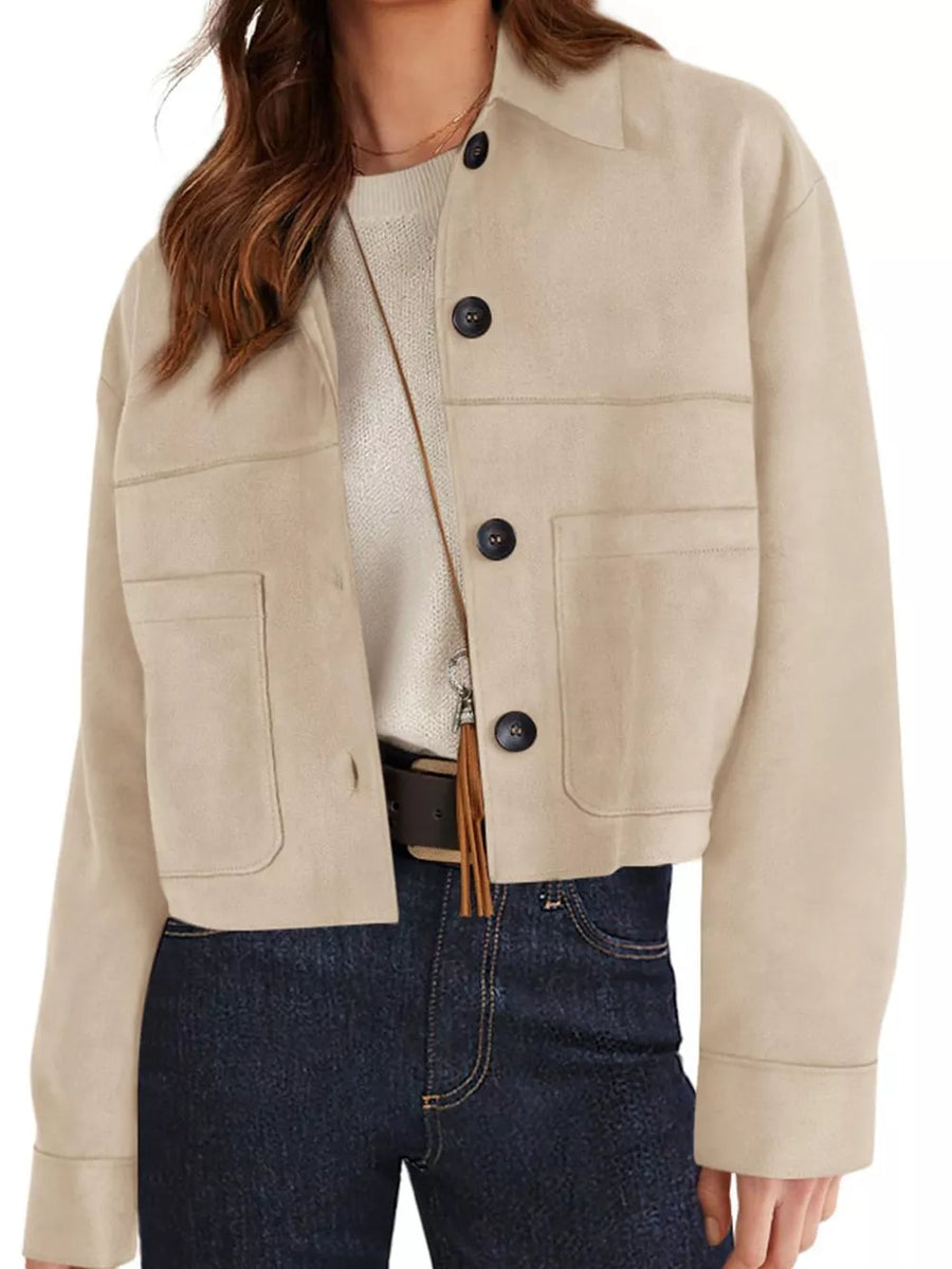 jacket in Black with buttoned and cropped