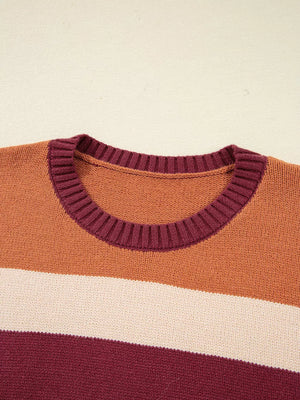 pullover sweater in cream with ribbed and hip-length