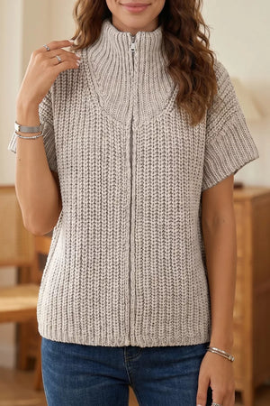 Beige zip-up sweater with hip-length and zip-front