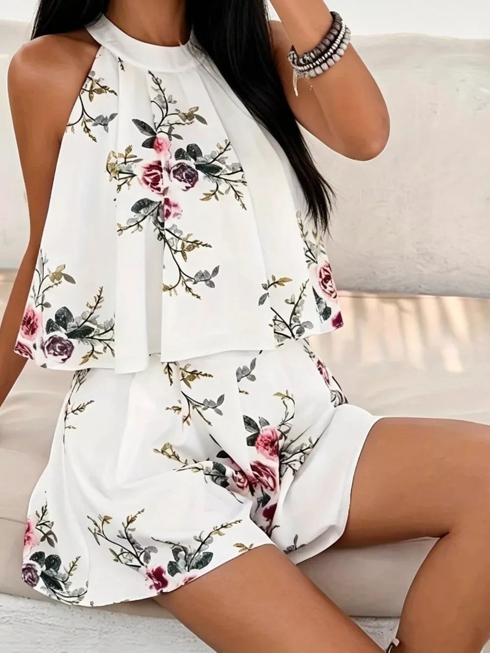 Floral Print Halter Neck Tank Top & Shorts Set in White