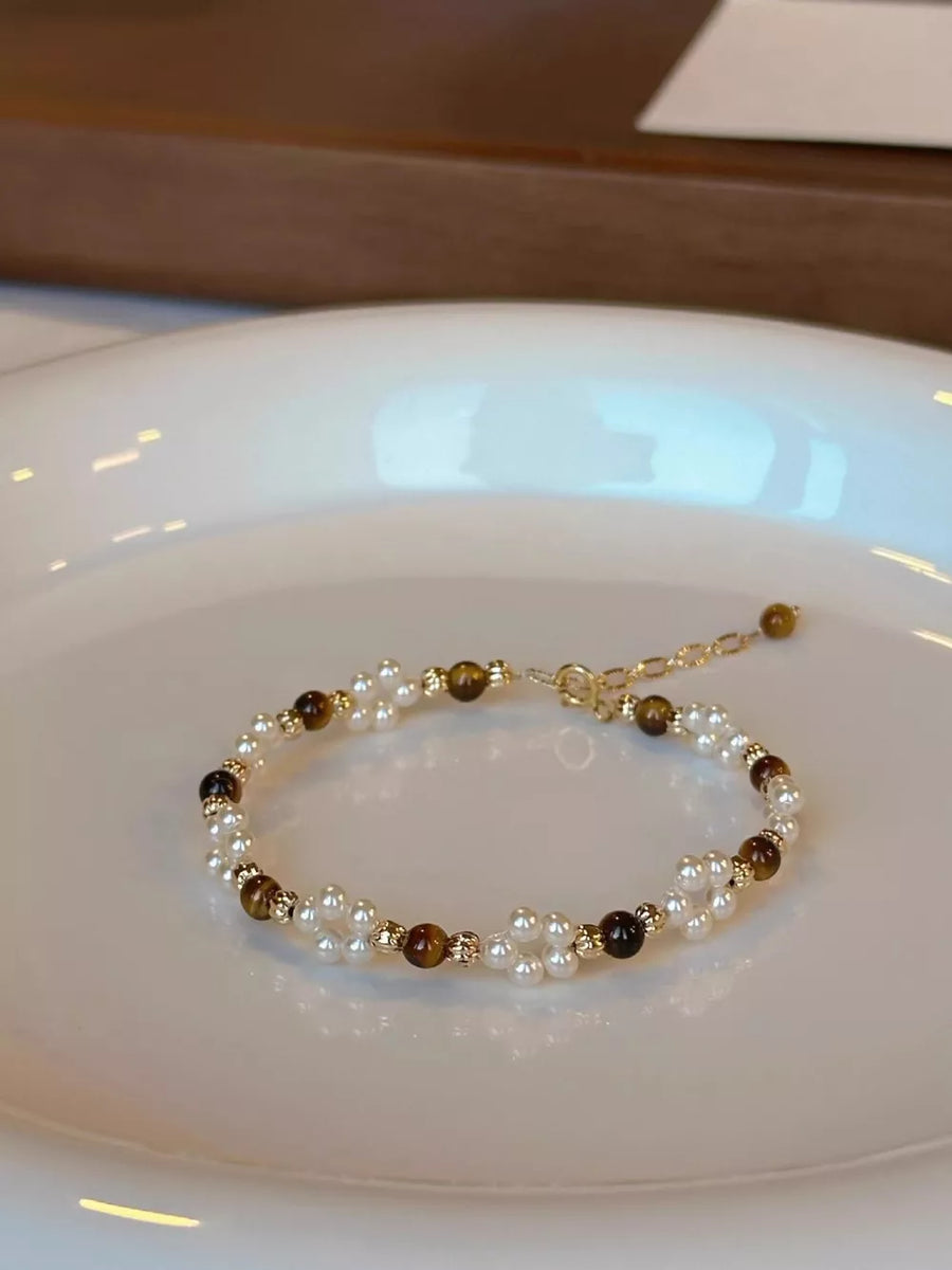 Pearl & Tiger Eye Stone Beaded Bracelet in ivory with beaded