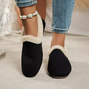 Round Toe Flats Slip-ons in Brown with round toe