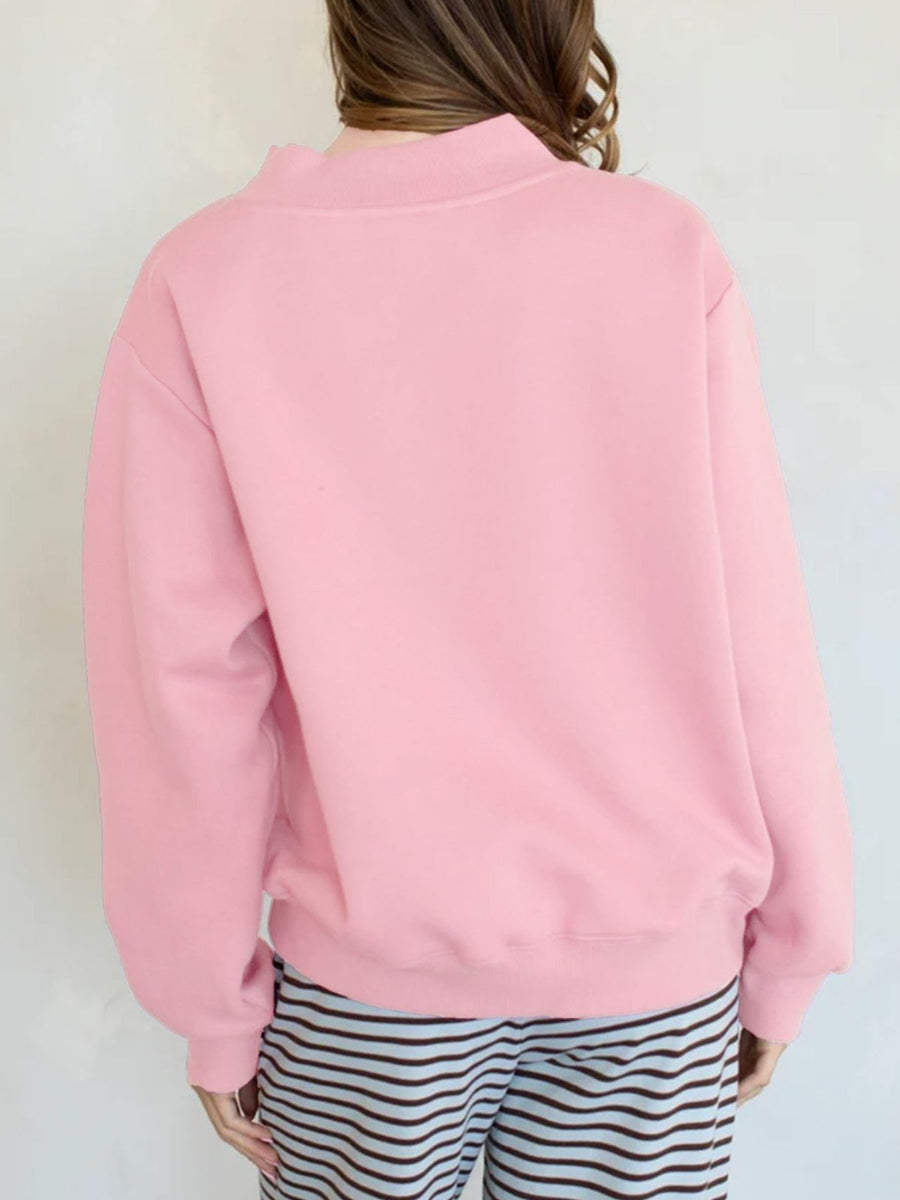 Pink sweatshirt with hip-length and pullover