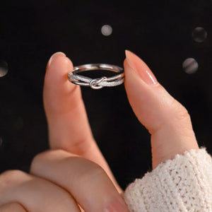 Silver with ring with knot detail 8