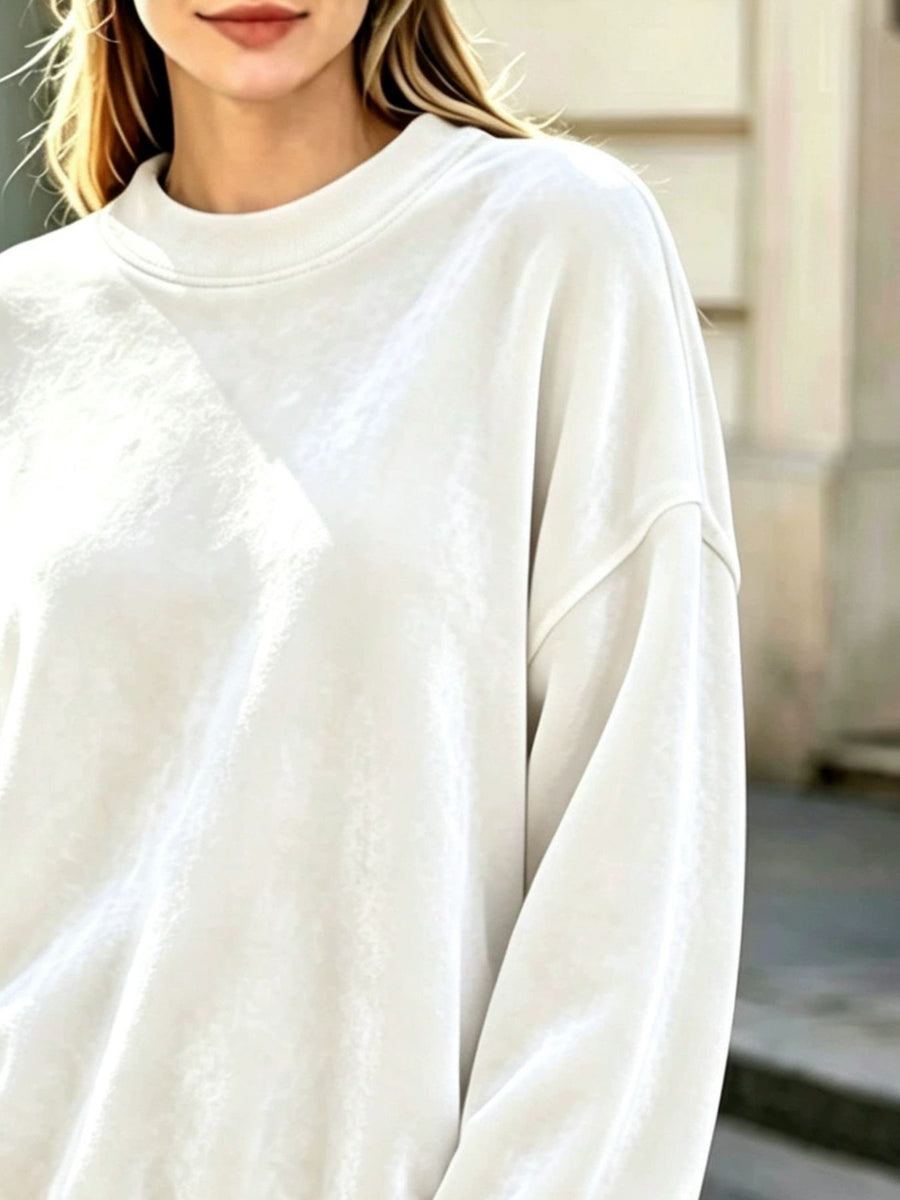 Apricot sweatshirt with hip-length and pullover