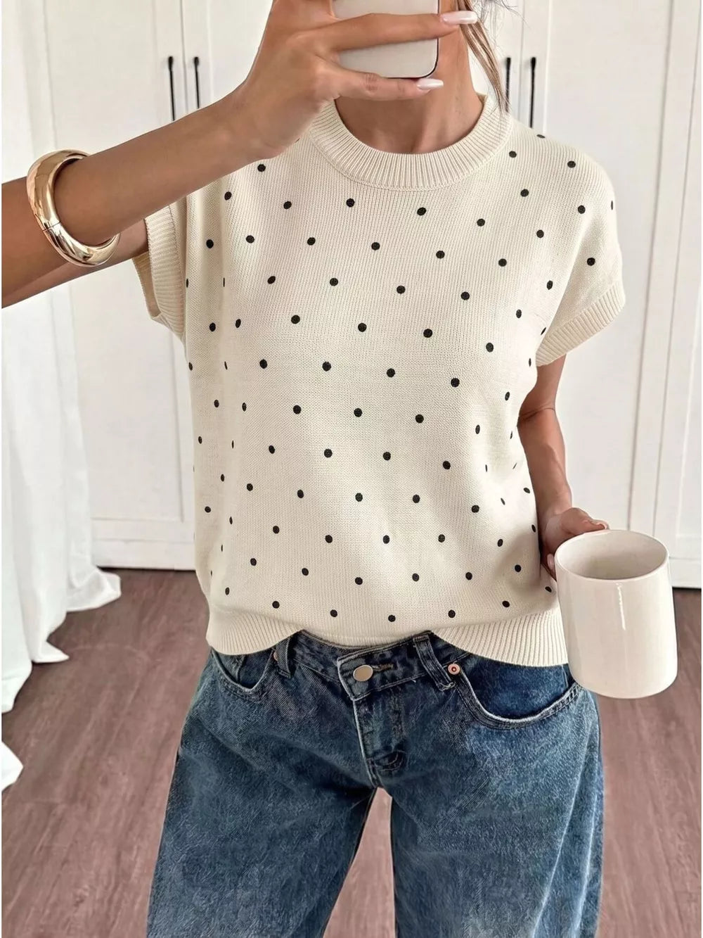 cream pullover sweater with polka dot and crew neck