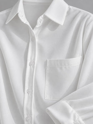 classic button-up shirt in Black with collared