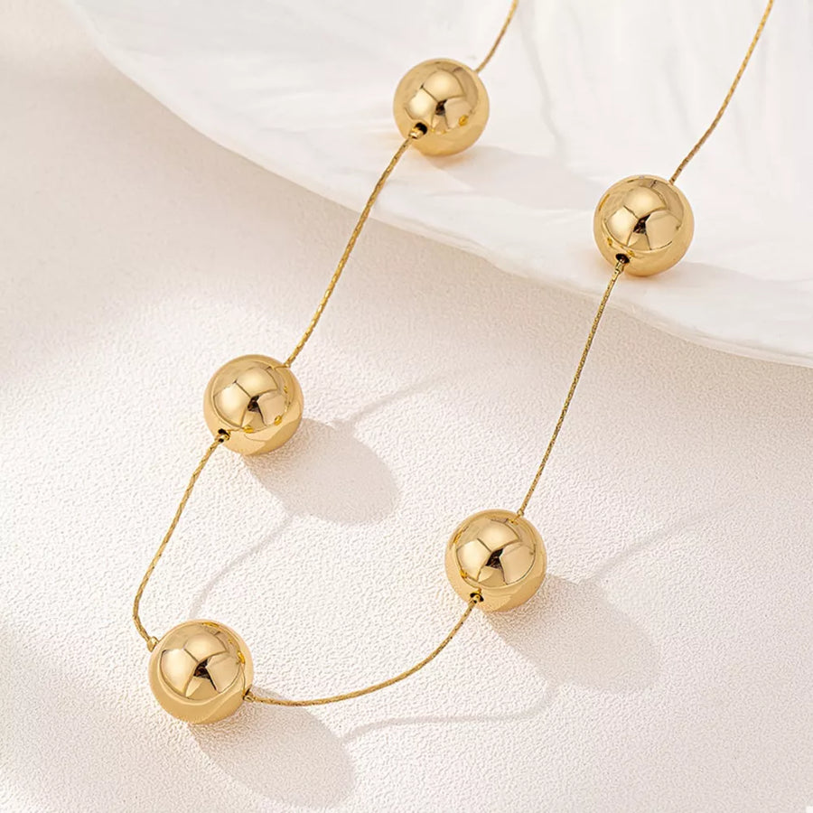 18K Gold-Plated,Alloy Care instructions: Avoid wearing during exercise, as sweat necklace in Gold with regular silhouette