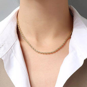 gold necklace with rope chain and N/A