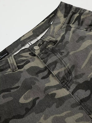 Camouflage cargo capris in cotton with utility pockets and button fly.