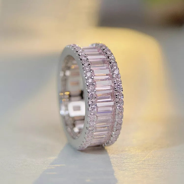 ring in silver featuring zircon stones and band fit