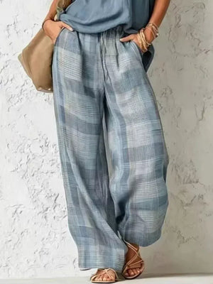 Sleeveless Cowl Neck Top & Plaid Wide-leg Pant Set in Black