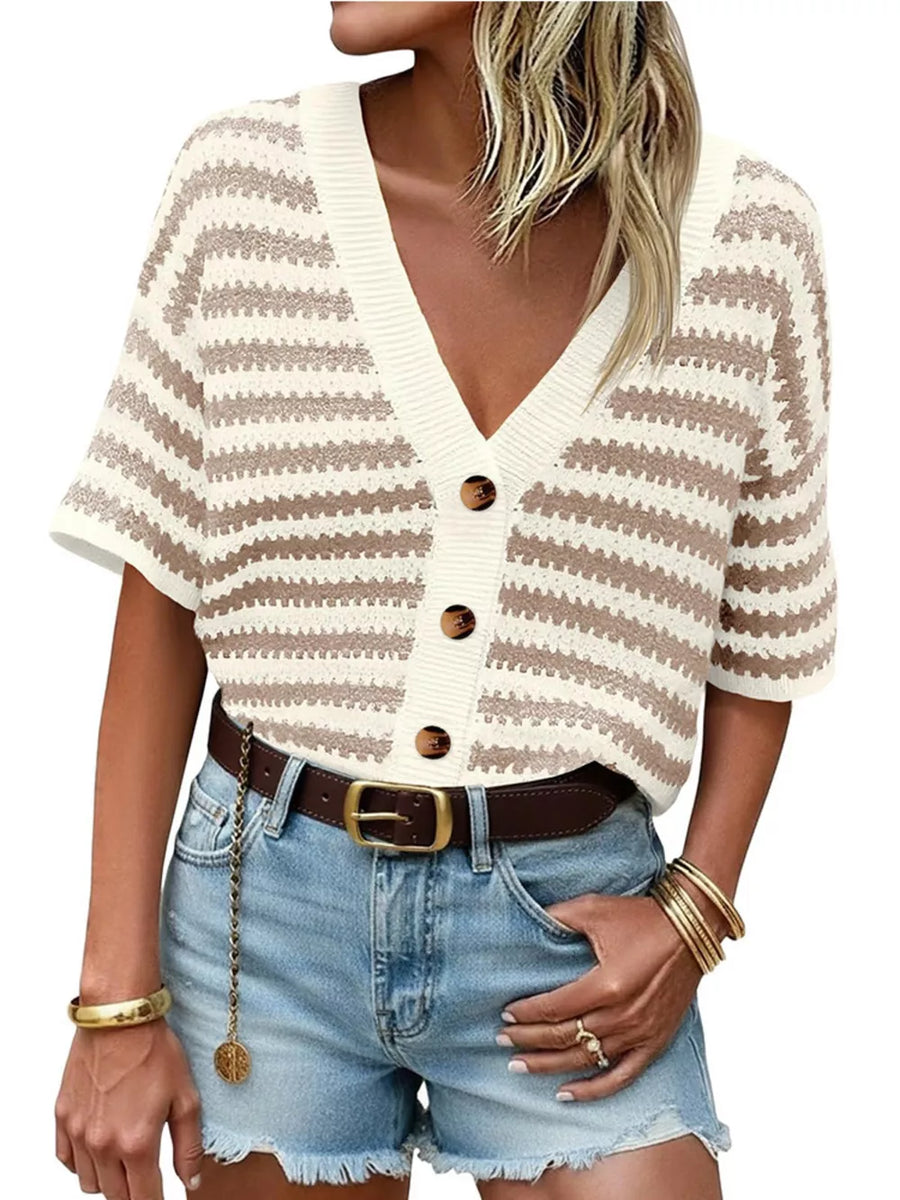 Cropped striped knit cardigan with V-neck and buttons, in Khaki Color.