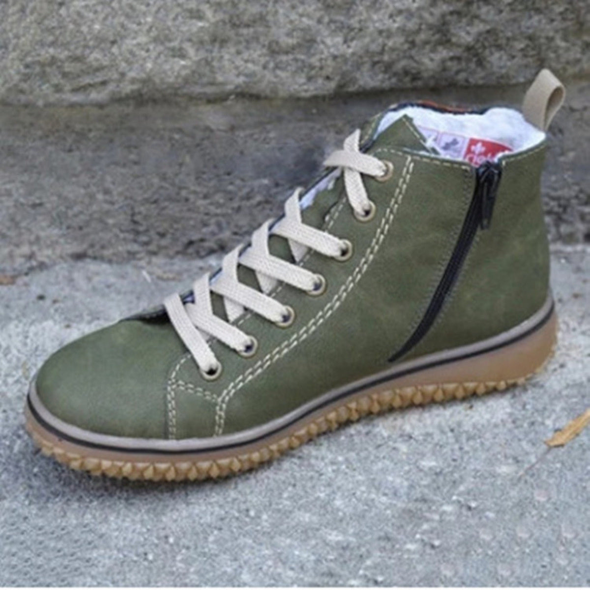 Ankle boots in olive green featuring lace-up closure and Ankle boot fit