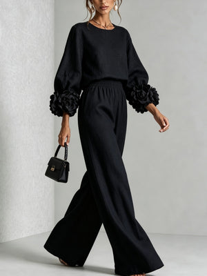 White two-piece set with hip-length (top), full-length (pants) and pullover (top), elastic (pants)