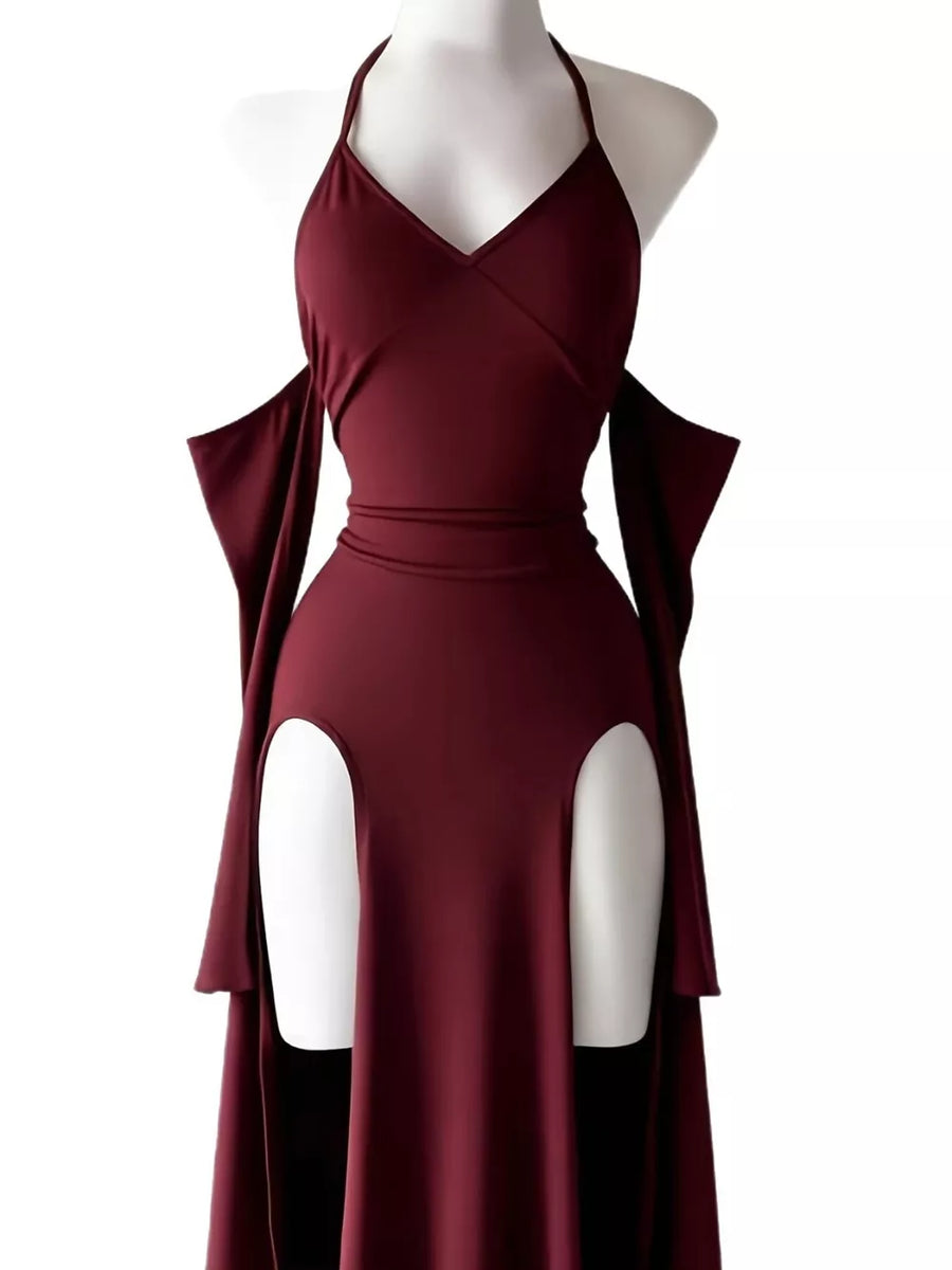 100% polyester Care instructions: Machine wash cold bodycon dress in Black with fitted silhouette