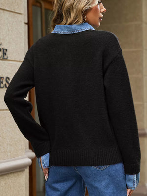 42% acrylic, 30% polyester, 28% polyamide Care instructions: Machine wash cold pullover sweater in medium blue with regular