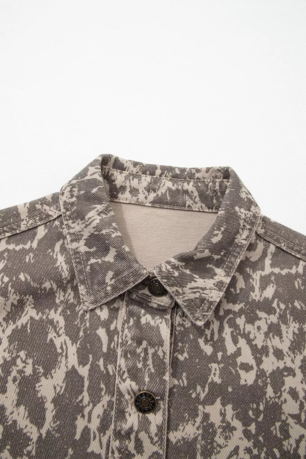 taupe denim jacket with pocketed and long sleeve