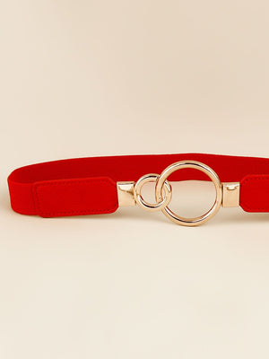 Red elastic belt with interlocked gold rings and buckle detail