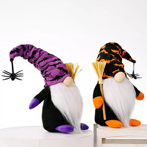 Halloween Decorative Gnome With Witch Hat in black with witch hat