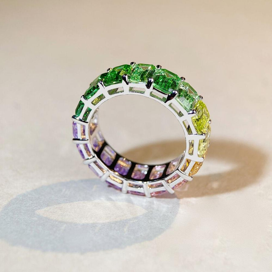 925 Sterling Silver Light Green Zircon Ring in green with multi-colored stones