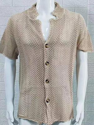 Open-knit herringbone resort shirt in Khaki with button front and short sleeves.
