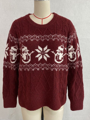 ivory pullover sweater with stretchy and long sleeve