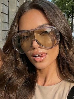 PC Frame material: Polycarbonate Lens material: Polycarbonate Temple material: P sunglasses in Style C with oversized