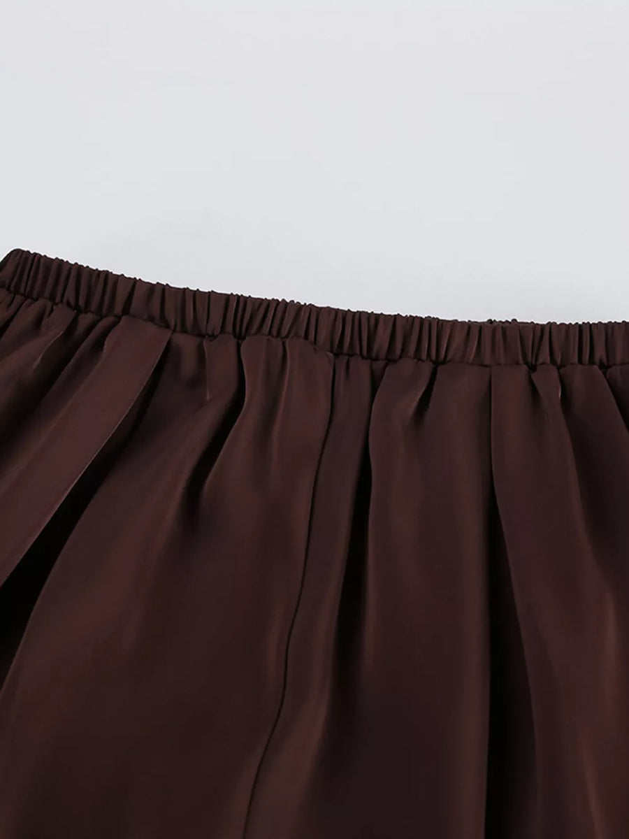 two-piece set in Brown with v-neck and spaghetti strap