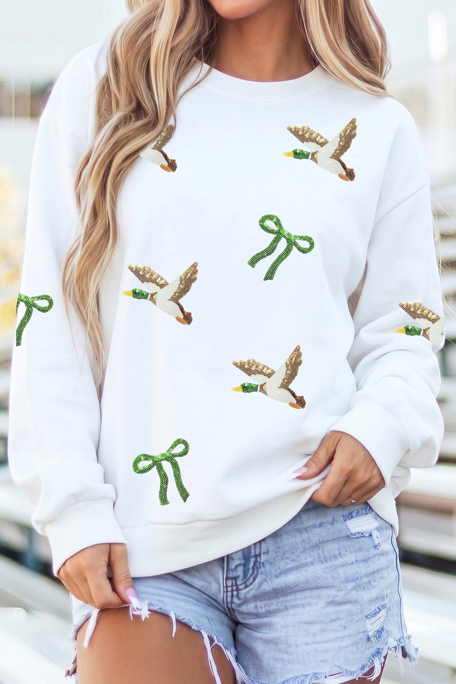 White pullover sweater with hip-length and pullover
