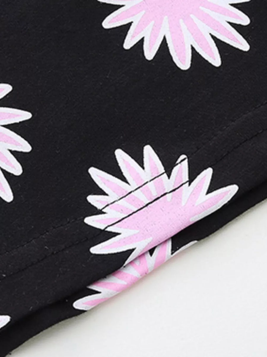 Black cotton baby tee with pink daisy graphic print