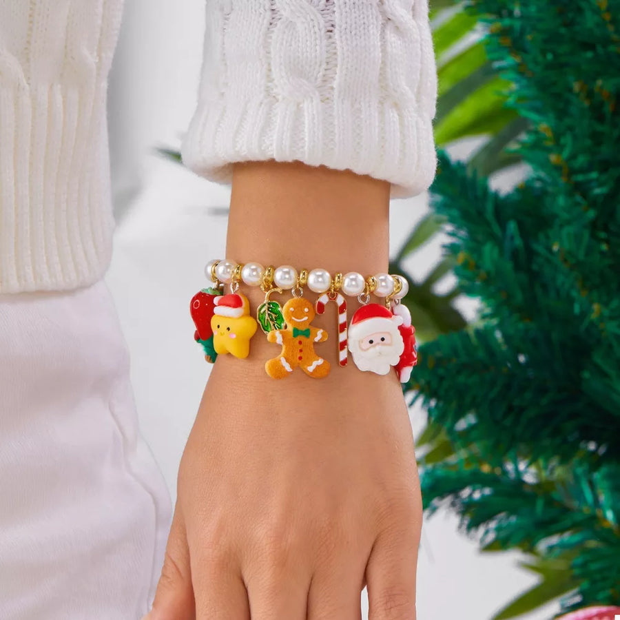 bracelet in White with christmas charms and 7.1 inches