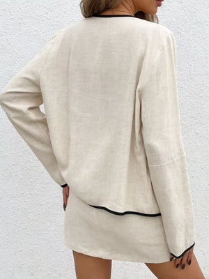 Beige skirt set with waist-length and button-front