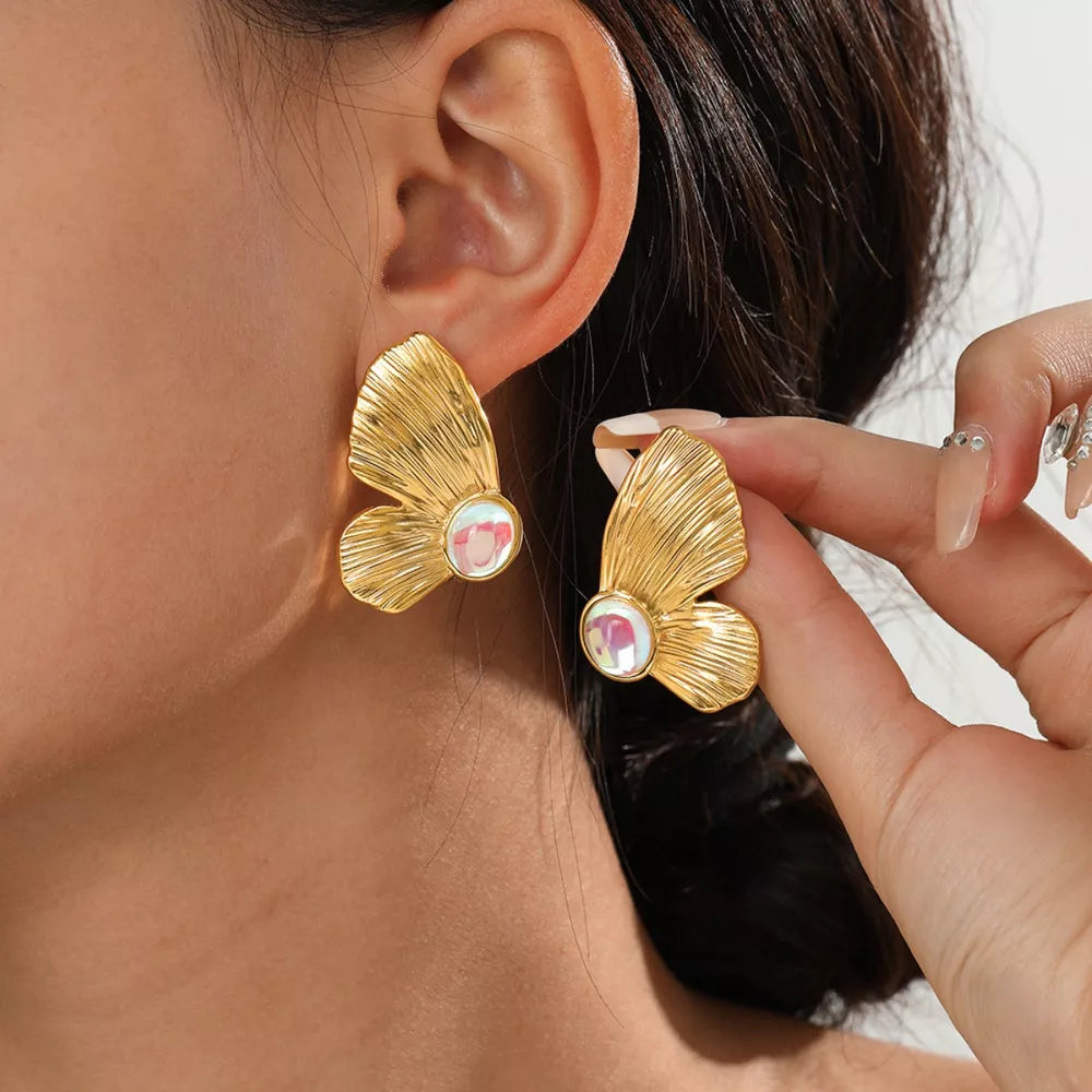 earrings in gold featuring gold-plated and statement fit