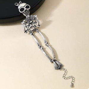 silver ACCESSORIES with clasp and skull motif